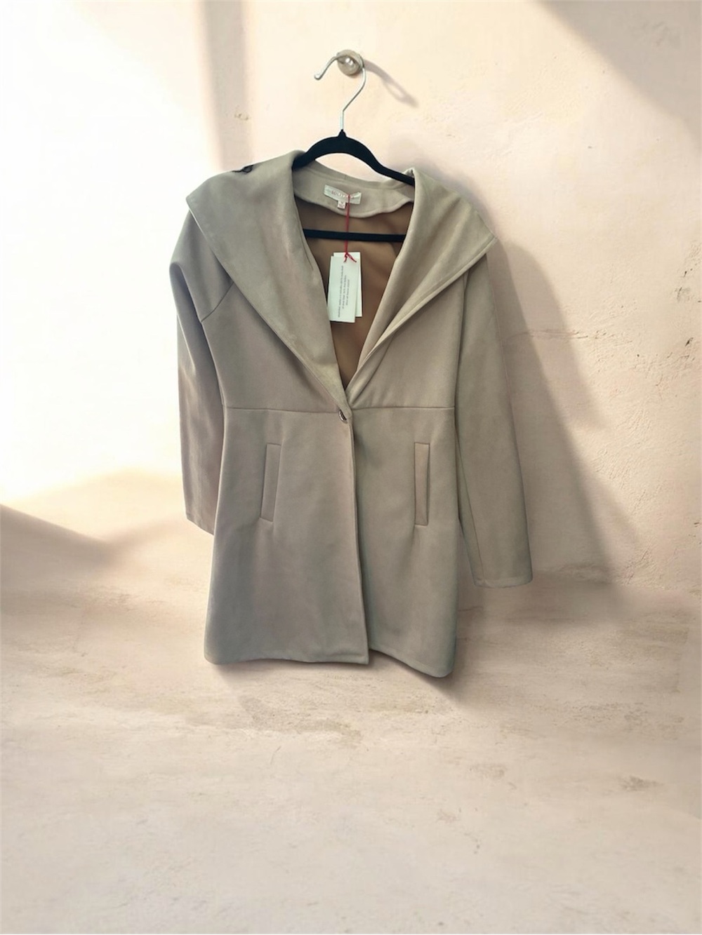 Solitaire Hooded Single-Button Trench Coat — Light Beige